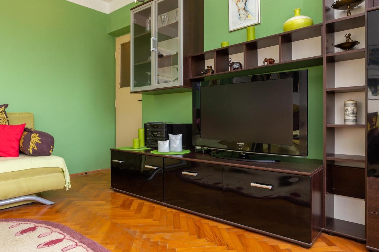 Edita - Apartment In Town Centre Макарска Экстерьер фото